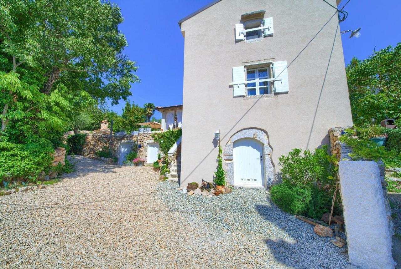 White Cottage Čižići Esterno foto